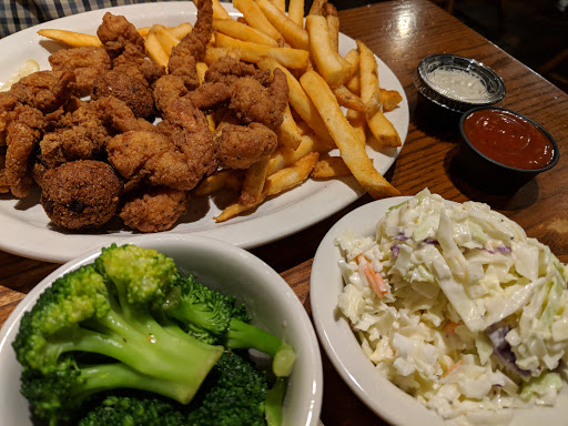 American Restaurant «Cracker Barrel Old Country Store», reviews and photos, 2140 Mana Ct, Rock Hill, SC 29730, USA