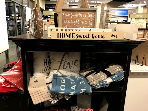 Religious Goods Store «Deseret Book», reviews and photos, 1076 S 750 E, Orem, UT 84097, USA