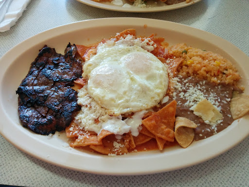 El Huarache De Dona Chela Restaurant