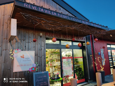 Atelier vie de fleurs, Maître Artisan fleuriste à brizambourg - Mariage, Deuil, Anniversaire... à Brizambourg