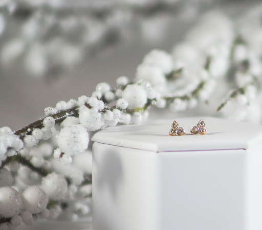 Explore tattoo hand ideas, creative tattoo ideas in Bloomington, available at Smokin Aces Tattoo Company