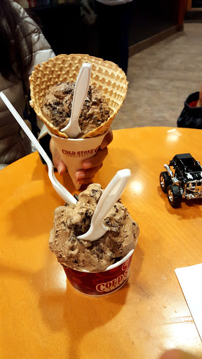 Ice Cream Shop «Cold Stone Creamery», reviews and photos, 5705 Richards Valley Rd, Ellicott City, MD 21043, USA