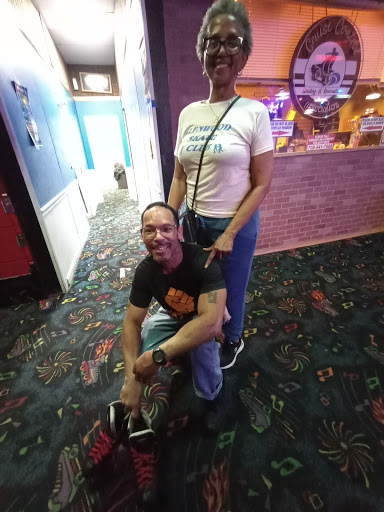 Skate Shop «Glenwood Skate Shop Da Coach», reviews and photos, 656 Holbrook Rd, Glenwood, IL 60425, USA