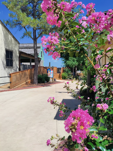 Theme Park «Frontier City Theme Park», reviews and photos, 11501 N I- 35 Service Rd, Oklahoma City, OK 73131, USA