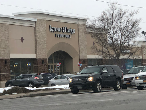 Furniture Store «Raymour & Flanigan Furniture and Mattress Store», reviews and photos, 2780 W Ridge Rd, Rochester, NY 14626, USA