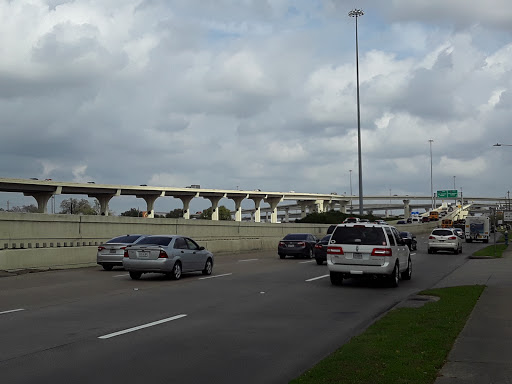 Used Car Dealer «Carvana Houston», reviews and photos, 10939 Katy Fwy, Houston, TX 77079, USA