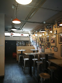Atmosphère du Restauration rapide BAGELSTEIN • Bagels & Coffee shop à Annecy - n°16