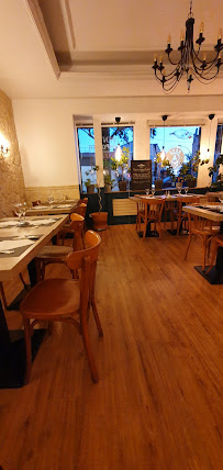 Atmosphère du Restaurant italien Casa Amici à Joinville-le-Pont - n°1