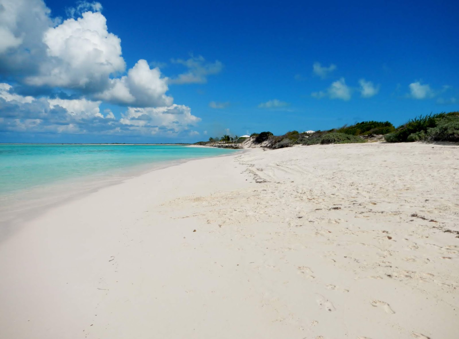 Photo of Anegada beach with bright sand surface