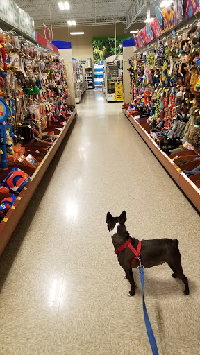 Pet Supply Store «PetSmart», reviews and photos, 1700 Norman Dr #200, Valdosta, GA 31601, USA