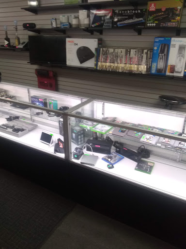 Pawn Shop «VIP Pawn Shop & Guns Orem», reviews and photos, 1015 State St, Orem, UT 84097, USA