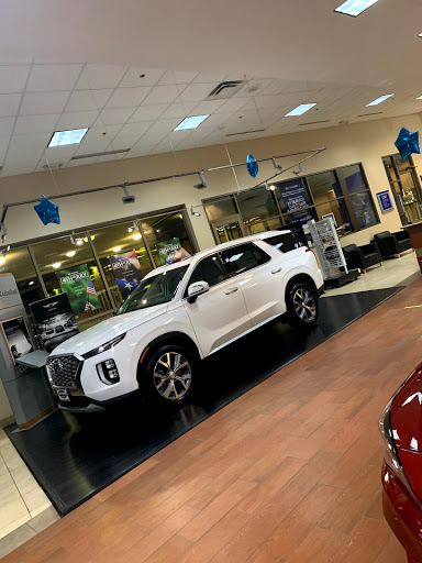 Hyundai Dealer «Huffines Hyundai McKinney», reviews and photos, 1301 N Central Expy, McKinney, TX 75070, USA