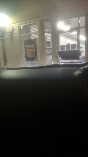 Cell Phone Store «MetroPCS Corporate Store», reviews and photos, 1015 El Camino Real, Redwood City, CA 94063, USA