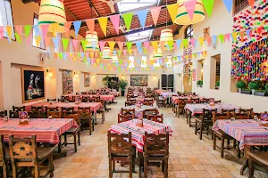 Restaurante Huancahuasi Javier Prado image