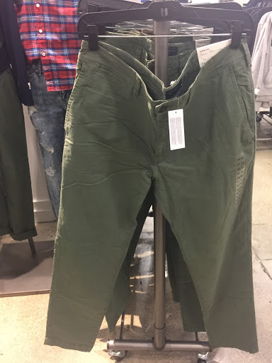 Clothing Store «AEO & Aerie Store», reviews and photos, 11800 W Broad St #2040, Richmond, VA 23233, USA