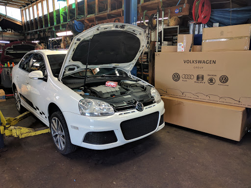 Used Car Dealer «Park Avenue Motors», reviews and photos, 1313 N Dixie Fwy, New Smyrna Beach, FL 32168, USA