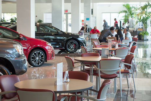 Toyota Dealer «AutoNation Toyota Weston», reviews and photos, 4050 Weston Rd, Davie, FL 33331, USA