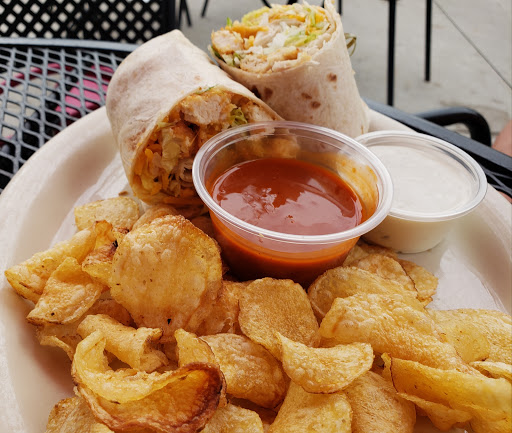 Bar & Grill «The Lookout Bar & Grill», reviews and photos, 8672 Pineview Ln N, Maple Grove, MN 55369, USA