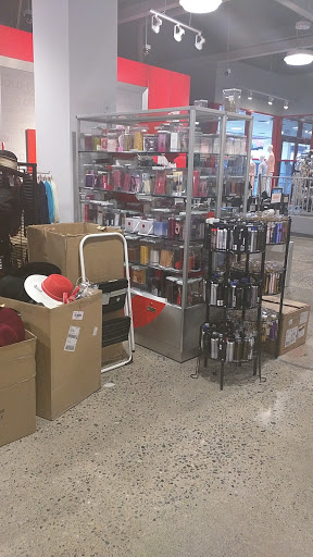 Clothing Store «K&G Fashion Superstore», reviews and photos, 77 Willowbrook Blvd Suite 81, Wayne, NJ 07470, USA