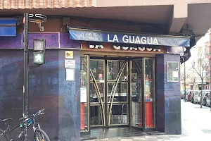 Cafetería LA GUAGUA. image