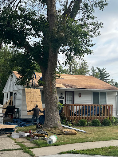 Roofing Contractor «Bakeris Roofing», reviews and photos, 10391 NE University Ave, Runnells, IA 50237, USA