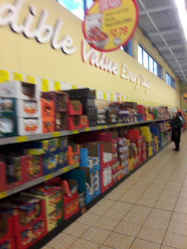 Supermarket «ALDI», reviews and photos, 1345 W North Ave, Melrose Park, IL 60160, USA
