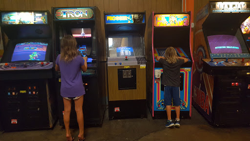 Bowling Alley «The Alley», reviews and photos, 131 Columbus St, Charleston, SC 29403, USA