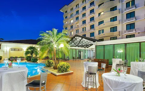 Holiday Inn Panama Canal image