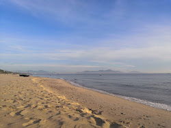 Photo de Ha My Beach avec rivage droit, long