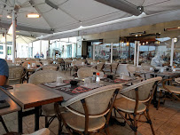 Atmosphère du Restaurant La Marine à Saint-Martin-de-Ré - n°13