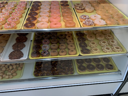 Donut Shop «Bayou City Donuts», reviews and photos, 824 Pasadena Blvd, Pasadena, TX 77506, USA