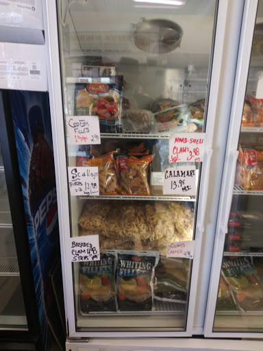 Butcher Shop «Avon Market», reviews and photos, 1631 Van Vranken Ave, Schenectady, NY 12308, USA