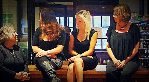 Liquor Store «Sharon Package Store», reviews and photos, 1 Gay St, Sharon, CT 06069, USA