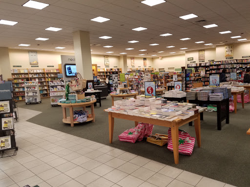 Book Store «Barnes & Noble», reviews and photos, 7851 Tysons Corner Center, McLean, VA 22102, USA