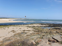 Plage du Le Letty'in fotoğrafı geniş bir kıyı şeridi ile birlikte