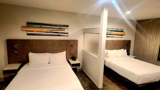 Ayres Hotel San Diego South - Chula Vista image