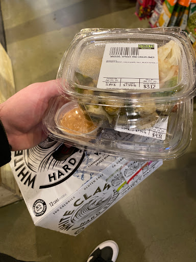 Grocery Store «Streets Market and Cafe», reviews and photos, 2400 14th St NW, Washington, DC 20009, USA