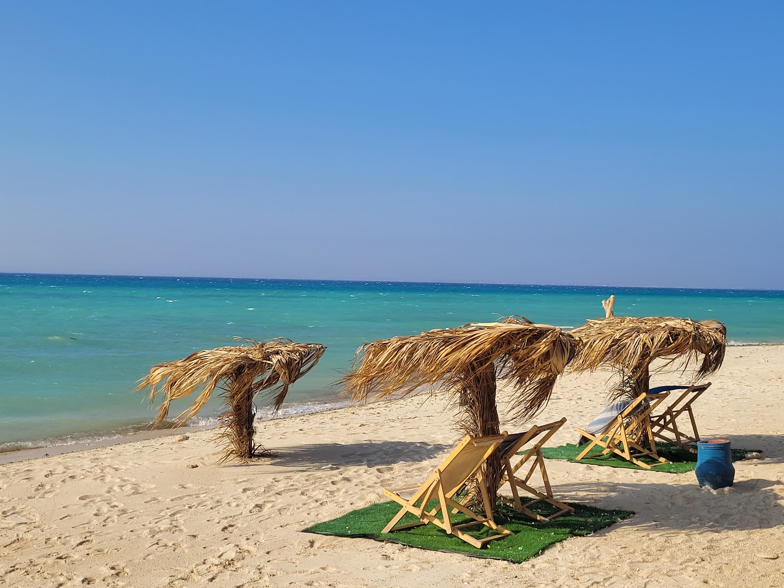 Φωτογραφία του Nemo Bay island με καθαρό μπλε νερό επιφάνεια