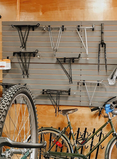 Outdoor Sports Store «Switchback Gear Exchange», reviews and photos, 2166 Plainfield Ave NE, Grand Rapids, MI 49505, USA