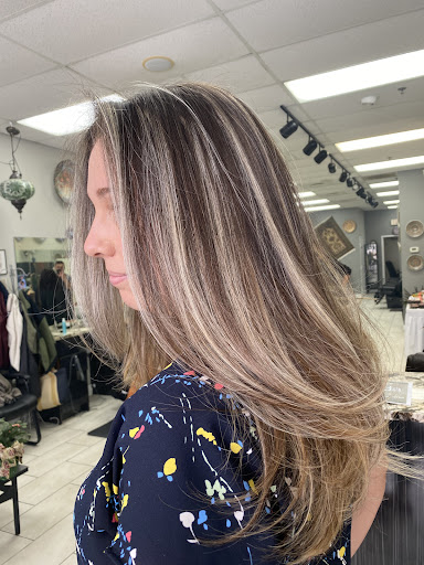 Beauty Salon «Salon Tusey», reviews and photos, 5805 Clarksville Square Dr # 6, Clarksville, MD 21029, USA