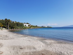 Meteor tatil köyü Plajı'in fotoğrafı ve yerleşim