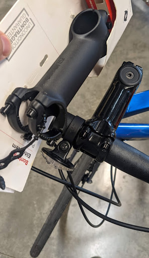 Bicycle Store «Bicycle Centres of Everett», reviews and photos, 4707 Evergreen Way, Everett, WA 98203, USA