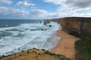 Twelve Apostles image