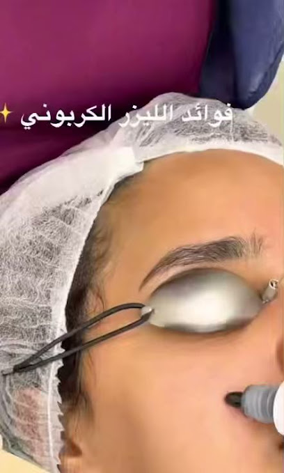 دكتور احمد بدران استشاري الجلديه و التجميل و الليزر