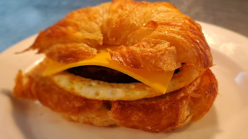 American Restaurant «Two Dads Cafe n Catering», reviews and photos, 301 E Sullivan St, Kingsport, TN 37660, USA