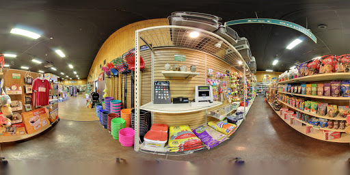 Pet Supply Store «Horse N Hound Feed N Supply», reviews and photos, 991 W Amador Ave, Las Cruces, NM 88005, USA