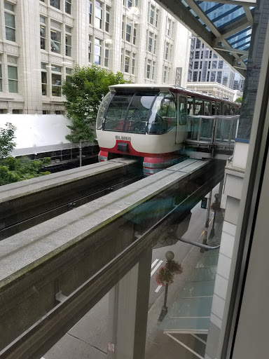 Department Store «Saks OFF 5TH», reviews and photos, 7489 SW Bridgeport Rd, Tigard, OR 97224, USA