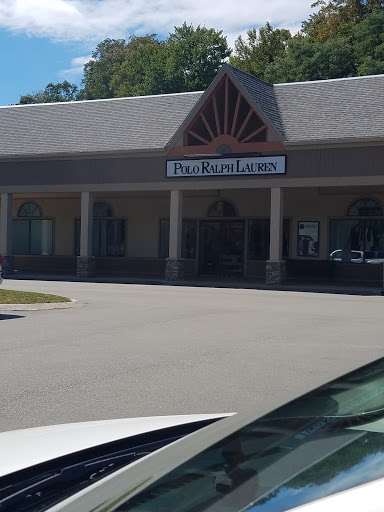 Outlet Store «Tanger Outlet Blowing Rock», reviews and photos, 278 Shoppes on the Parkway Rd, Blowing Rock, NC 28605, USA