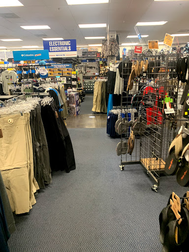 Sporting Goods Store «Big 5 Sporting Goods», reviews and photos, 2689 Clayton Rd, Concord, CA 94519, USA