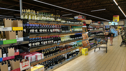 Supermarket «ALDI», reviews and photos, 2505 N Hwy 67, Florissant, MO 63033, USA